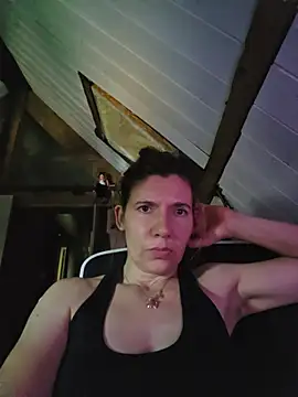Lina lou4 online show from July 28, 2026, 3:21 pm