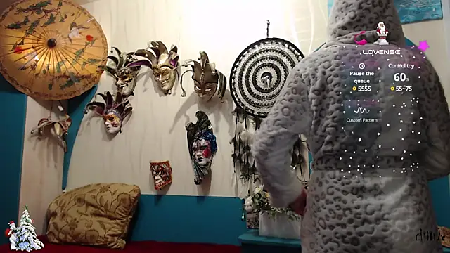 CrazyLaGirl online show from December 17, 2024, 6:53 pm