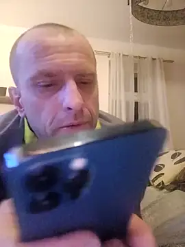 Roman0798 online show from February 3, 2025, 9:39 pm