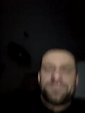 Snapshot of Roman0798 chatting on October 11, 2025, 2:11 am Roman0798 online show from October 11, 2025, 2:11 am