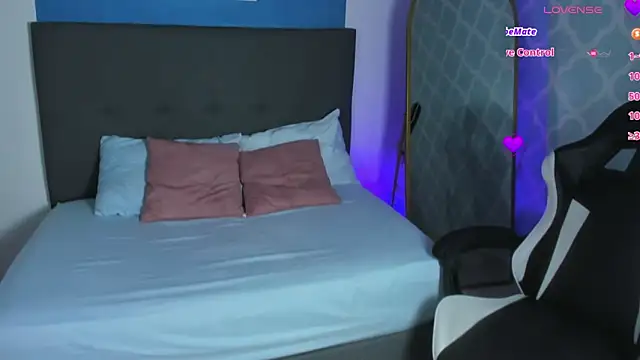 cora 22 online show from October 21, 2025, 12:50 pm