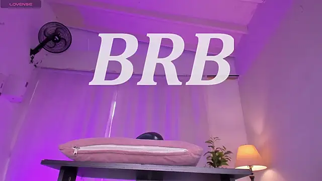 Snapshot of swt_kahia chatting on December 27, 2024, 2:22 pm swt kahia online show from December 27, 2024, 2:22 pm