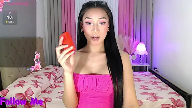 Snapshot of FuckDoll_Nathalie chatting on August 4, 2026, 3:21 am FuckDoll Nathalie online show from August 4, 2026, 3:21 am