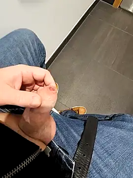 cross10 online show from January 2, 2025, 2:24 pm