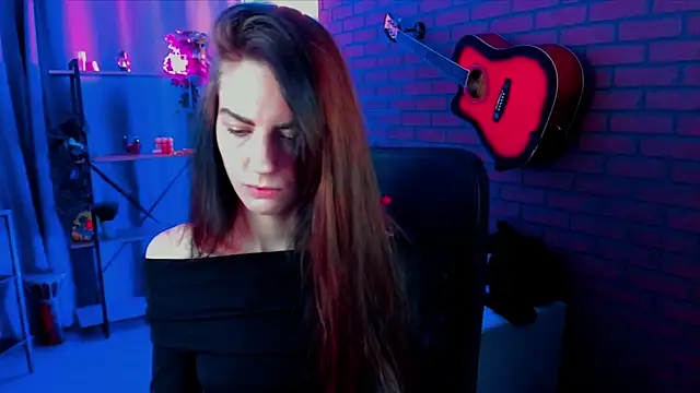 EmilyWilden online show from February 6, 2025, 8:18 am