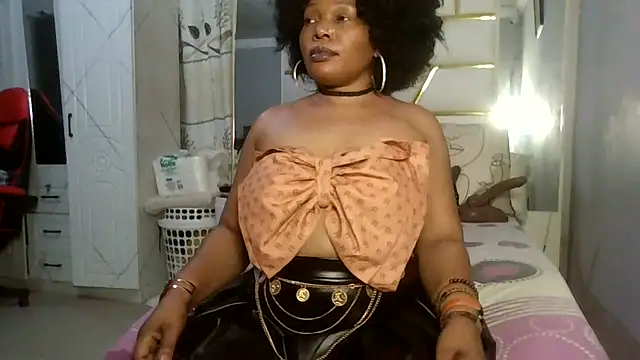 SexyyNana online show from February 5, 2026, 11:31 pm