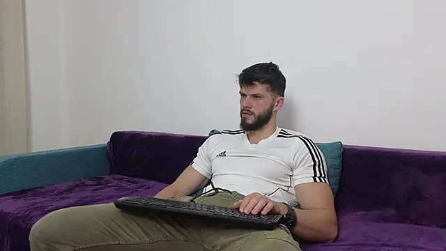 TheTopAlex online show from February 22, 2025, 9:34 am