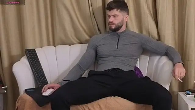 TheTopAlex online show from October 31, 2025, 3:51 am