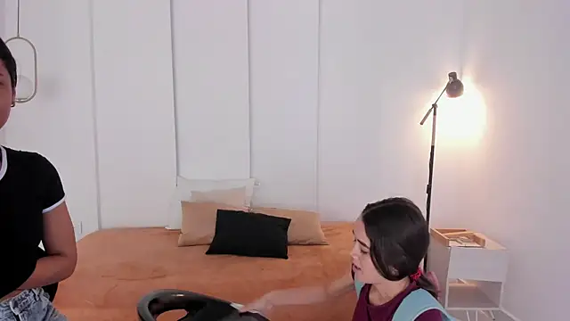 sexychanell 18 online show from January 5, 2025, 12:42 pm