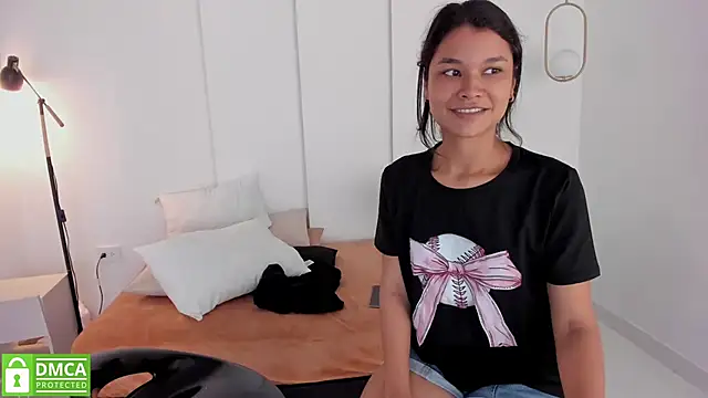 sexychanell 18 online show from January 9, 2025, 3:55 pm