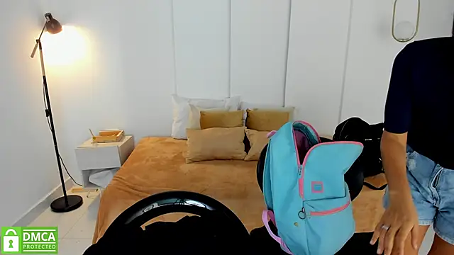 sexychanell 18 online show from March 2, 2025, 6:40 pm