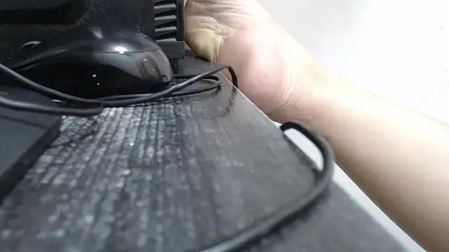 Laura hottt online show from November 15, 2025, 2:20 am