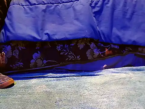 DarkHorse89 online show from September 17, 2025, 1:57 pm