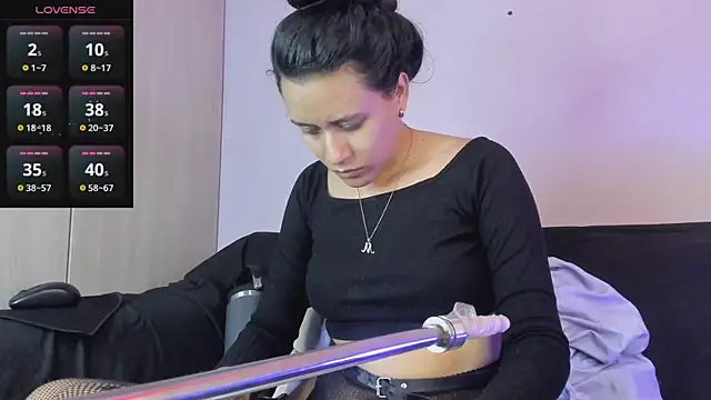 -camila-cooper-  online show from October 30, 2025, 8:09 pm