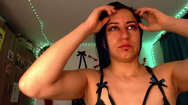 Snapshot of pussytight_pervert chatting on September 18, 2025, 10:01 pm pussytight pervert online show from September 18, 2025, 10:01 pm