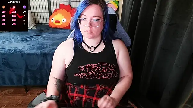 KiraSpitQueen online show from January 10, 2025, 2:35 am