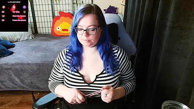 KiraSpitQueen online show from February 2, 2025, 2:27 am