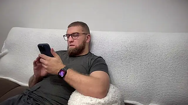 Snapshot of Bear_bear_ chatting on December 21, 2024, 9:58 pm Bear bear online show from December 21, 2024, 9:58 pm