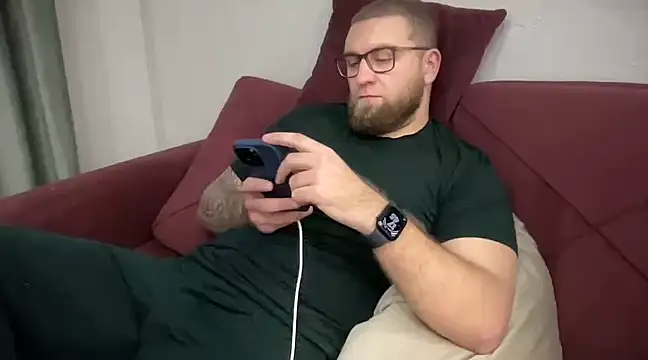 Snapshot of Bear_bear_ chatting on January 27, 2025, 2:46 pm Bear bear online show from January 27, 2025, 2:46 pm