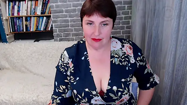 Snapshot of Rainbow_lady chatting on September 21, 2025, 2:51 pm Rainbow lady online show from September 21, 2025, 2:51 pm