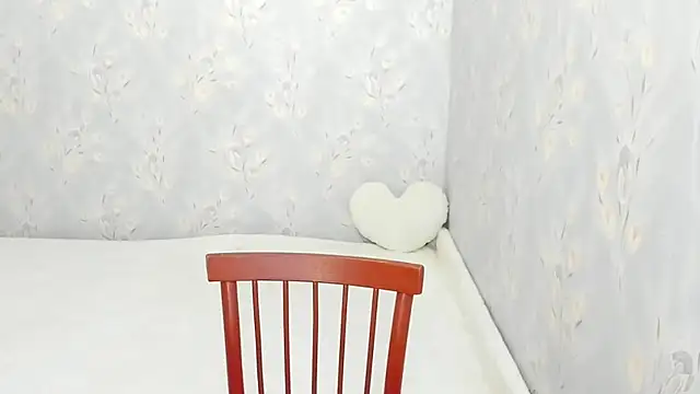 Snapshot of Rainbow_lady chatting on April 20, 2026, 10:18 am Rainbow lady online show from April 20, 2026, 10:18 am