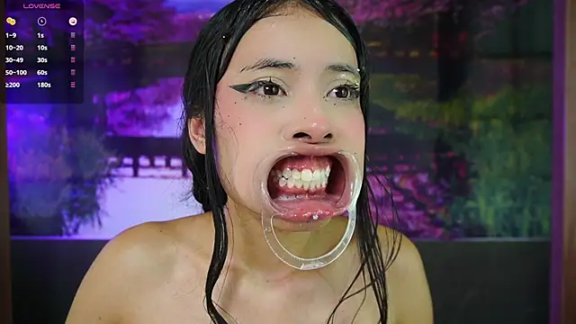 miss  maria online show from January 17, 2025, 5:32 am