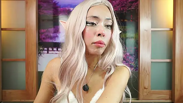 Snapshot of miss__maria chatting on September 19, 2025, 5:57 pm miss  maria online show from September 19, 2025, 5:57 pm