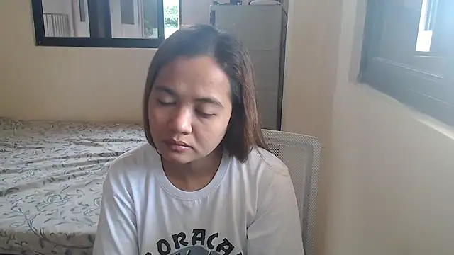 Snapshot of xTheLastVIRGINx chatting on October 19, 2025, 4:57 am xTheLastVIRGINx online show from October 19, 2025, 4:57 am