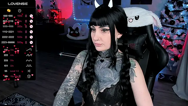 RachelQueen  online show from February 4, 2025, 6:17 pm
