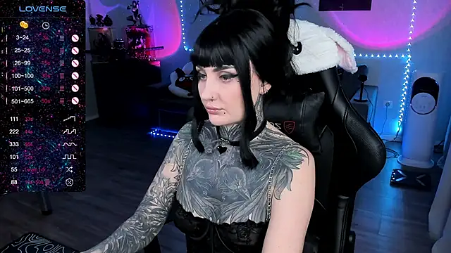 RachelQueen  online show from March 10, 2025, 11:21 am
