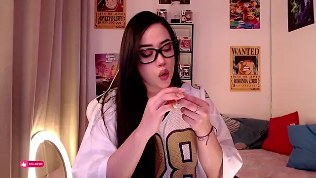 Snapshot of Emmy_Ruiz chatting on September 20, 2025, 2:12 am Emmy Ruiz online show from September 20, 2025, 2:12 am