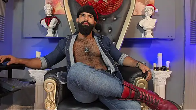 Snapshot of BeardAndrew chatting on December 19, 2024, 12:34 am BeardAndrew online show from December 19, 2024, 12:34 am