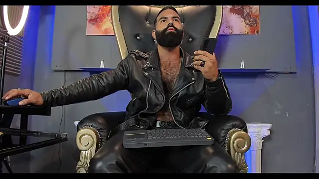 Snapshot of BeardAndrew chatting on March 12, 2025, 1:47 am BeardAndrew online show from March 12, 2025, 1:47 am