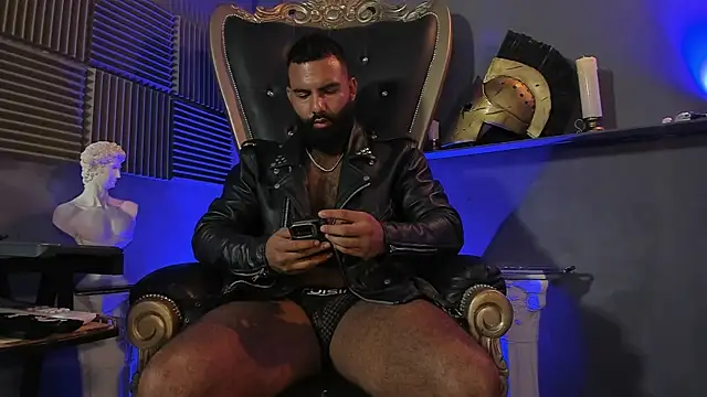 Snapshot of BeardAndrew chatting on March 25, 2026, 5:46 am BeardAndrew online show from March 25, 2026, 5:46 am