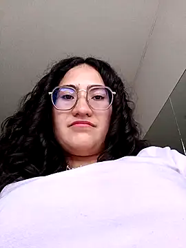 francesca baker1007 online show from December 1, 2024, 10:32 pm