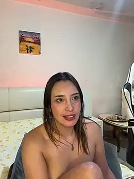 Snapshot of Freyja_soh chatting on January 5, 2025, 2:49 am Freyja soh online show from January 5, 2025, 2:49 am