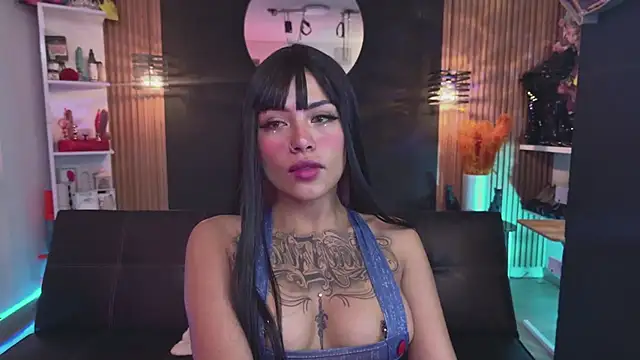 Scarlett collins02 online show from December 18, 2024, 12:10 am