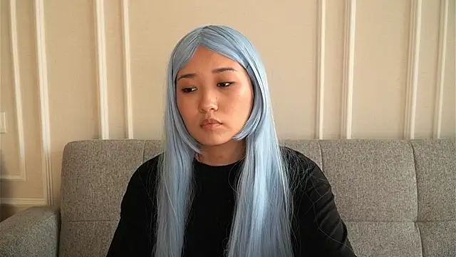 julias tapes online show from November 29, 2025, 11:02 am