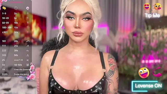 Snapshot of sassy_olivia chatting on October 21, 2025, 9:10 am sassy olivia online show from October 21, 2025, 9:10 am