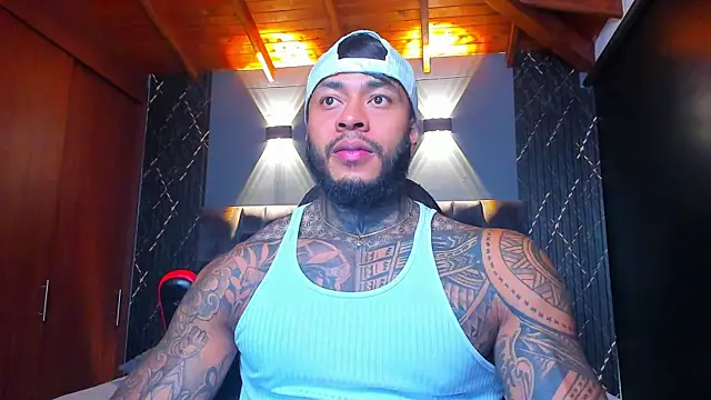 muscle man16 online show from December 4, 2024, 1:36 am