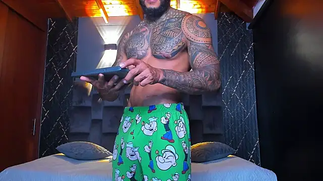 muscle man16 online show from December 13, 2024, 2:32 am