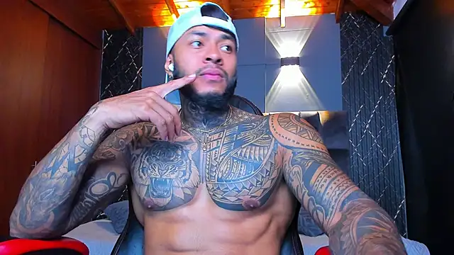 muscle man16 online show from December 21, 2024, 4:14 pm