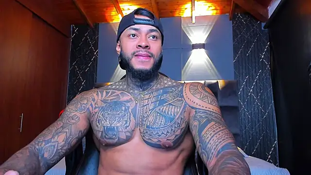 muscle man16 online show from December 23, 2024, 2:39 pm