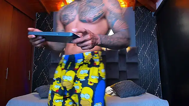 muscle man16 online show from December 27, 2024, 2:43 pm