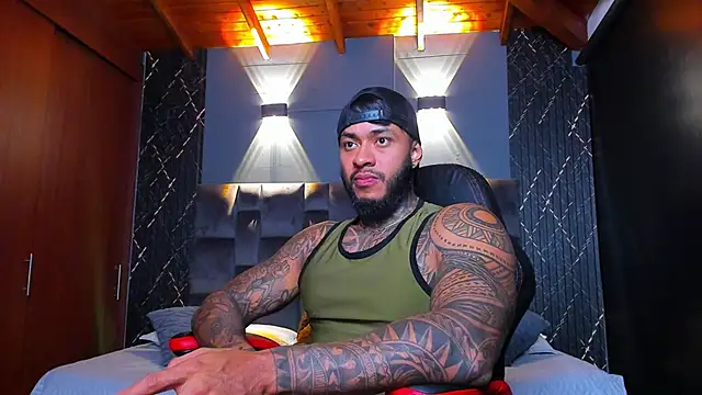 muscle man16 online show from January 15, 2025, 12:30 am