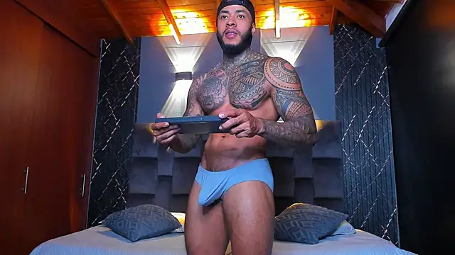 muscle man16 online show from January 20, 2025, 2:25 pm