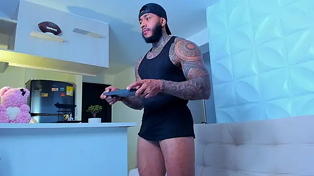 muscle man16 online show from February 10, 2025, 11:02 pm
