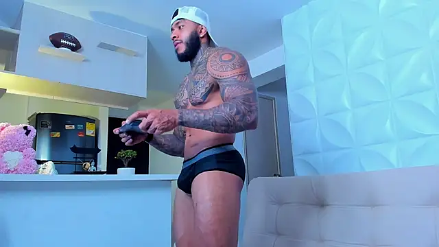 muscle man16 online show from February 12, 2025, 2:35 am