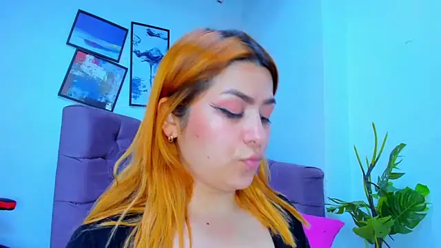 Snapshot of Gretta_Queen chatting on September 25, 2025, 5:49 pm Gretta Queen online show from September 25, 2025, 5:49 pm