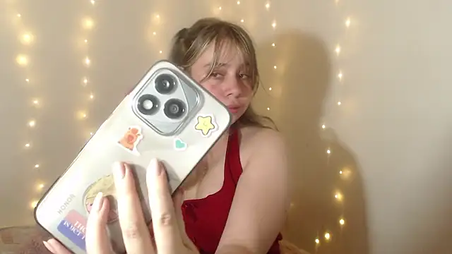 Snapshot of SweetSofty chatting on March 7, 2026, 10:40 pm SweetSofty online show from March 7, 2026, 10:40 pm